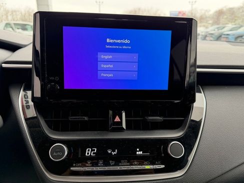 Used 2024 Toyota Corolla LE image 21