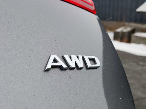 Used 2022 Nissan Rogue Sport S image 30