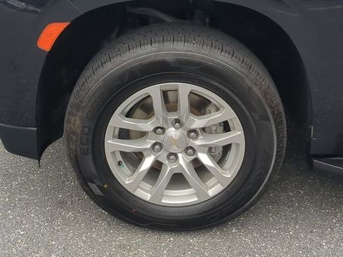 Certified 2024 Chevrolet Tahoe LT image 12