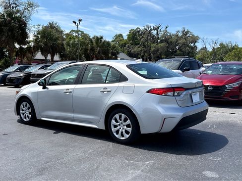 Used 2024 Toyota Corolla LE image 27