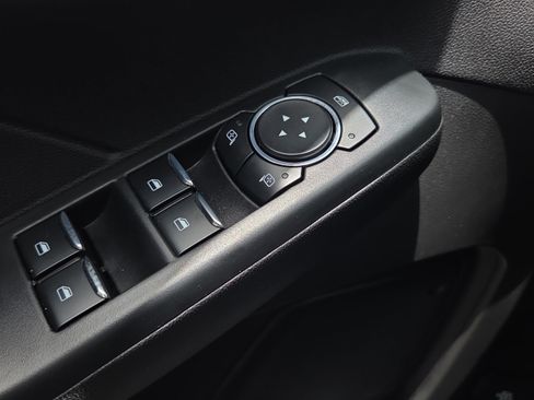 Used 2023 Ford Escape ST-Line w/ Tech Pack #1 FWD image 33