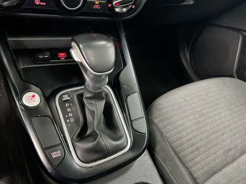 Used 2020 Kia Soul GT-Line w/ GT 2.0L Power Sunroof Package FWD image 17