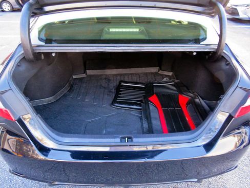 Used 2018 Toyota Camry SE image 15