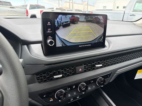 New 2026 Honda Accord SE image 22