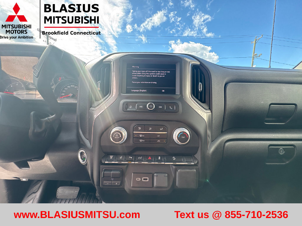 Used 2025 GMC Sierra 2500 Pro w/ 1SA Pro Safety Plus Package AWD/4WD image 24