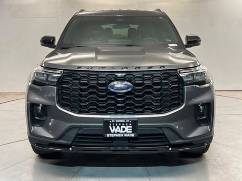 Used 2025 Ford Explorer ST-Line AWD/4WD image 8