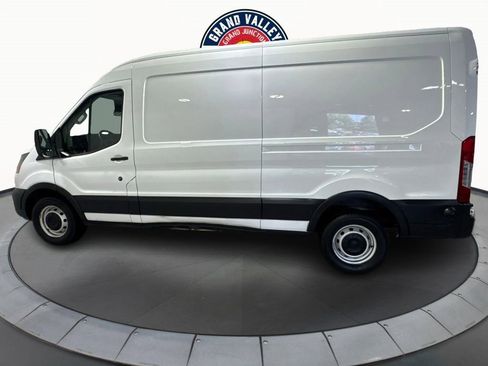 Used 2020 Ford Transit 250 Medium Roof w/ Load Area Protection Package image 9