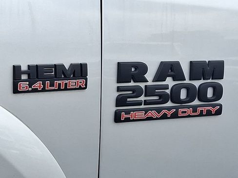 Used 2016 RAM 2500 Laramie w/ Sport Appearance Group AWD/4WD image 30