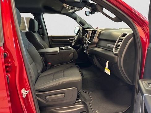 New 2026 RAM 1500 Big Horn AWD/4WD image 16