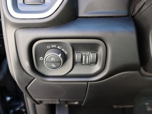 Used 2025 RAM 2500 Laramie w/ Night Edition image 15