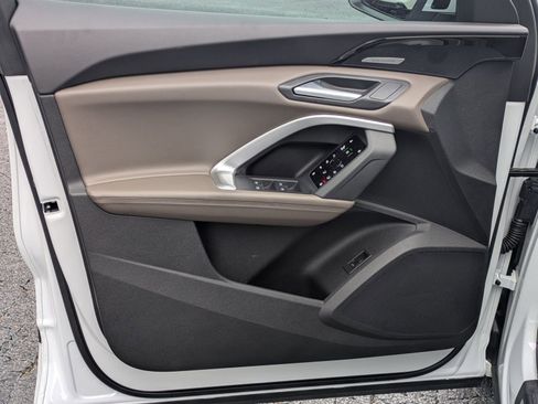 Used 2025 Audi Q5 Premium Plus image 18