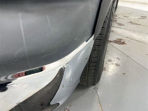 Used 2010 Dodge Ram 1500 Truck ST w/ SXT Appearance Group image 27