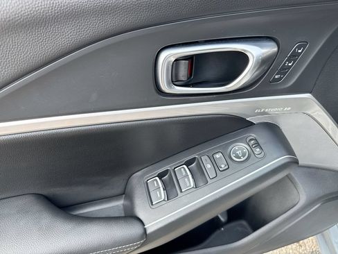 Used 2025 Acura Integra A-Spec w/ Technology Package FWD image 21