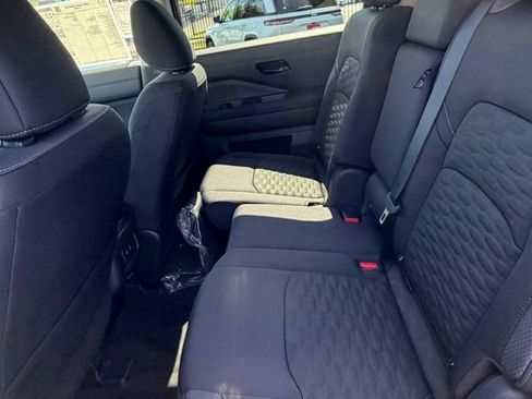 New 2026 Nissan Pathfinder SV FWD image 34