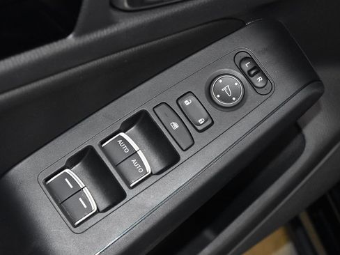 Certified 2024 Honda Civic EX-L image 5