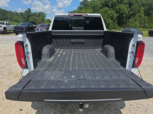 Used 2026 GMC Sierra 1500 SLT w/ SLT Premium Plus Package AWD/4WD image 23