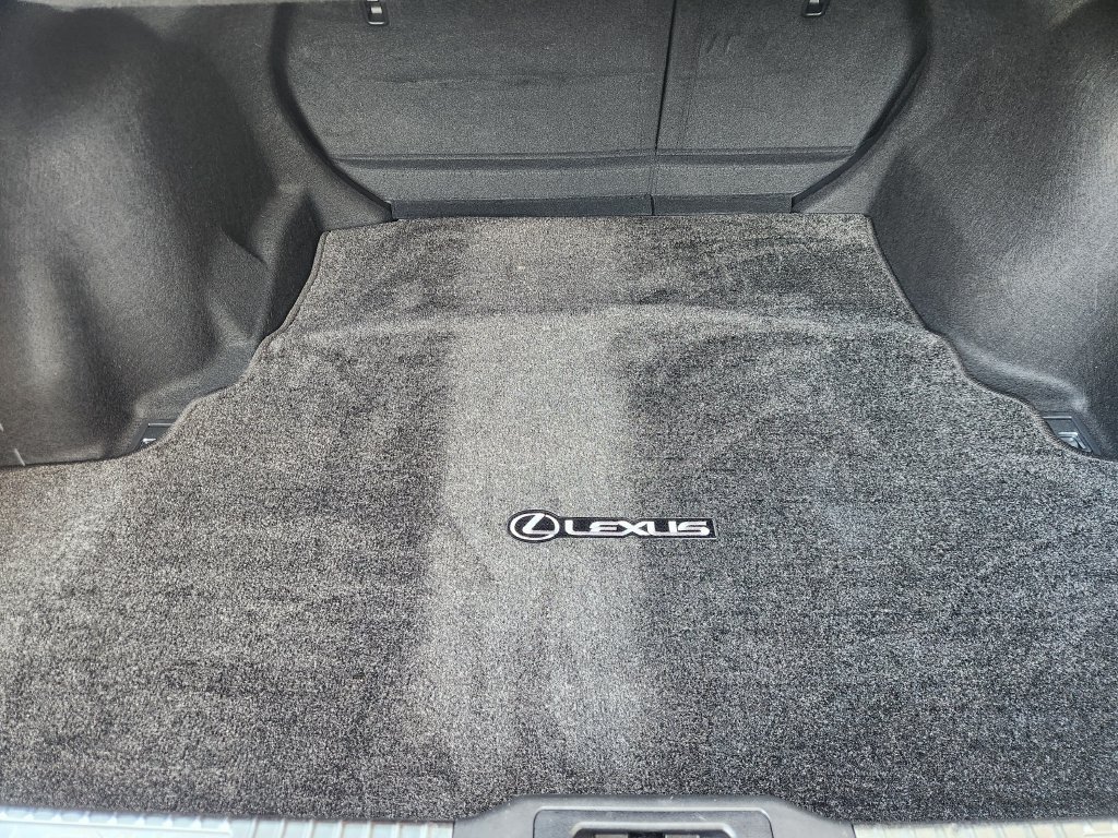Used 2022 Lexus IS 350 F Sport w/ Navigation Package RWD image 34