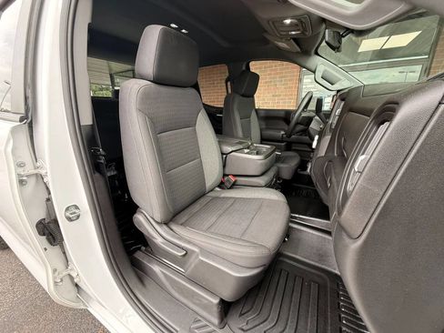 Used 2023 GMC Sierra 1500 Pro w/ Pro Value Package AWD/4WD image 14
