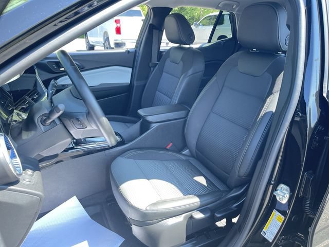 Used 2026 Chevrolet Trax LT w/ Driver Confidence Package FWD image 18