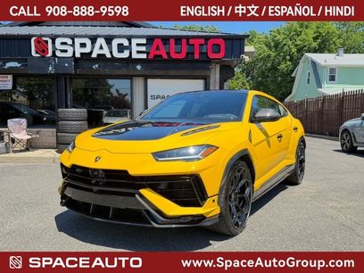 Used 2023 Lamborghini Urus Performante