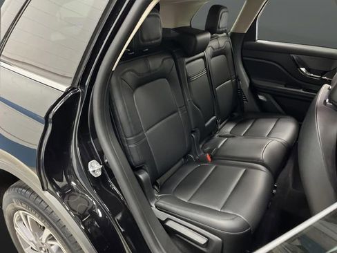 Used 2024 Lincoln Corsair AWD w/ Equipment Group 101A image 33