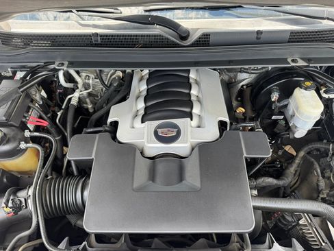 Used 2016 Cadillac Escalade ESV Premium AWD/4WD image 62