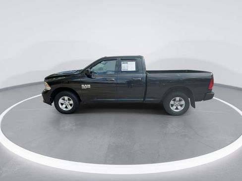 Used 2019 RAM 1500 Express AWD/4WD image 5