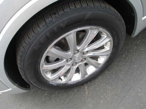 Used 2019 Buick Envision Essence image 11