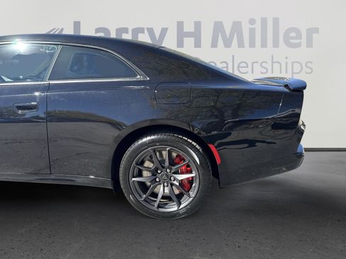New 2024 Dodge Charger Scat Pack w/ Plus Group image 12