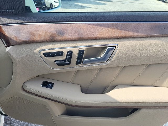 Used 2012 Mercedes-Benz E 350 BlueTEC Sedan image 27