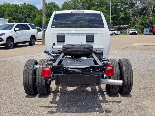 New 2026 RAM 3500 Tradesman AWD/4WD image 26