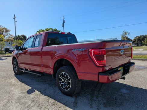 Used 2022 Ford F150 XLT w/ Equipment Group 302A High image 6