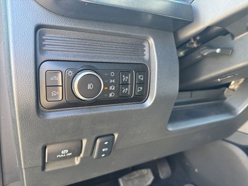 Used 2025 Ford F450 Lariat w/ Lariat Ultimate Package AWD/4WD image 17