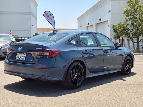 Used 2025 Honda Civic Sport image 5