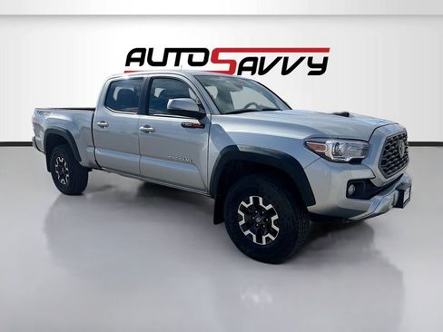 Used 2022 Toyota Tacoma TRD Off-Road w/ Technology Package AWD/4WD image 1