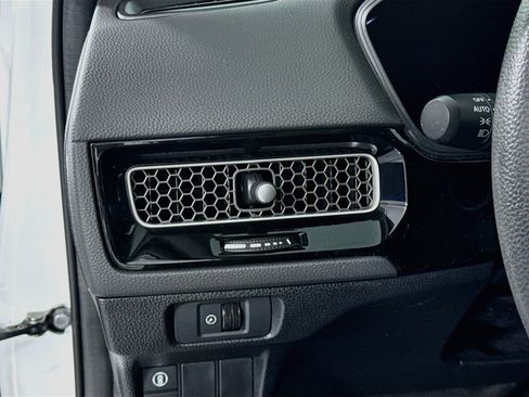Certified 2023 Honda Civic LX image 10