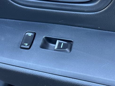 Used 2025 Honda Pilot Black Edition image 22