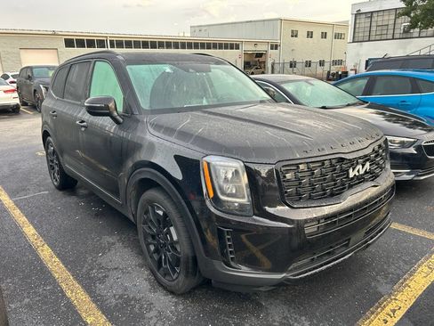 Used 2022 Kia Telluride EX w/ EX Premium Package AWD/4WD image 2