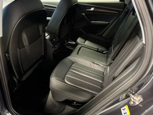 Used 2024 Audi Q5 2.0T Premium Plus w/ Premium Plus Package image 17