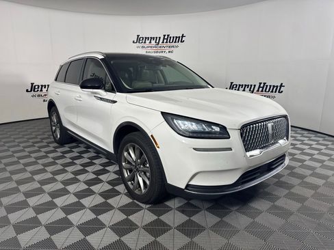 Used 2022 Lincoln Corsair FWD w/ Premium Package image 6
