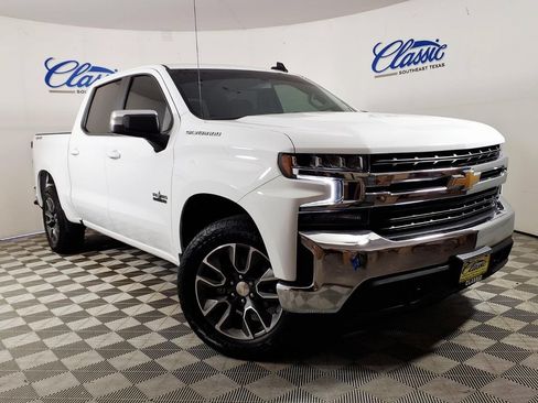 Used 2022 Chevrolet Silverado 1500 LT AWD/4WD image 1
