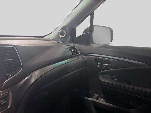 Used 2022 Honda Pilot Special Edition image 11