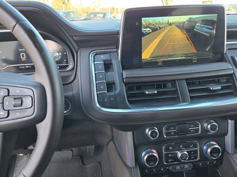 Used 2024 GMC Yukon XL SLT image 14