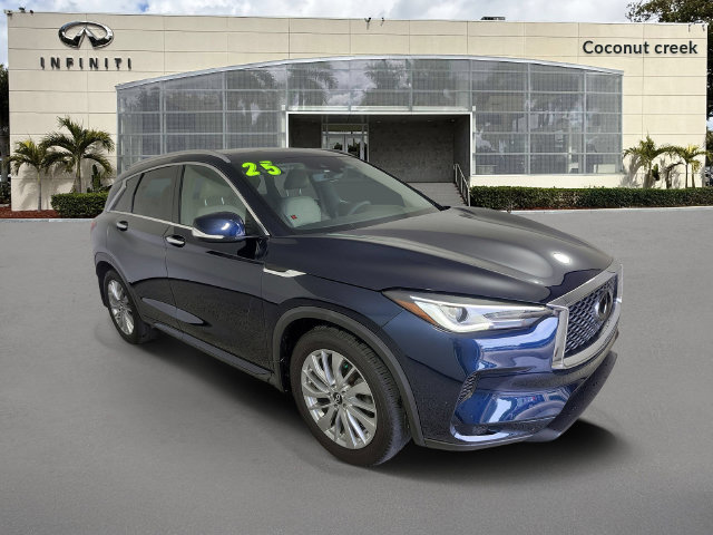Certified 2025 INFINITI QX50 Luxe AWD/4WD image 2