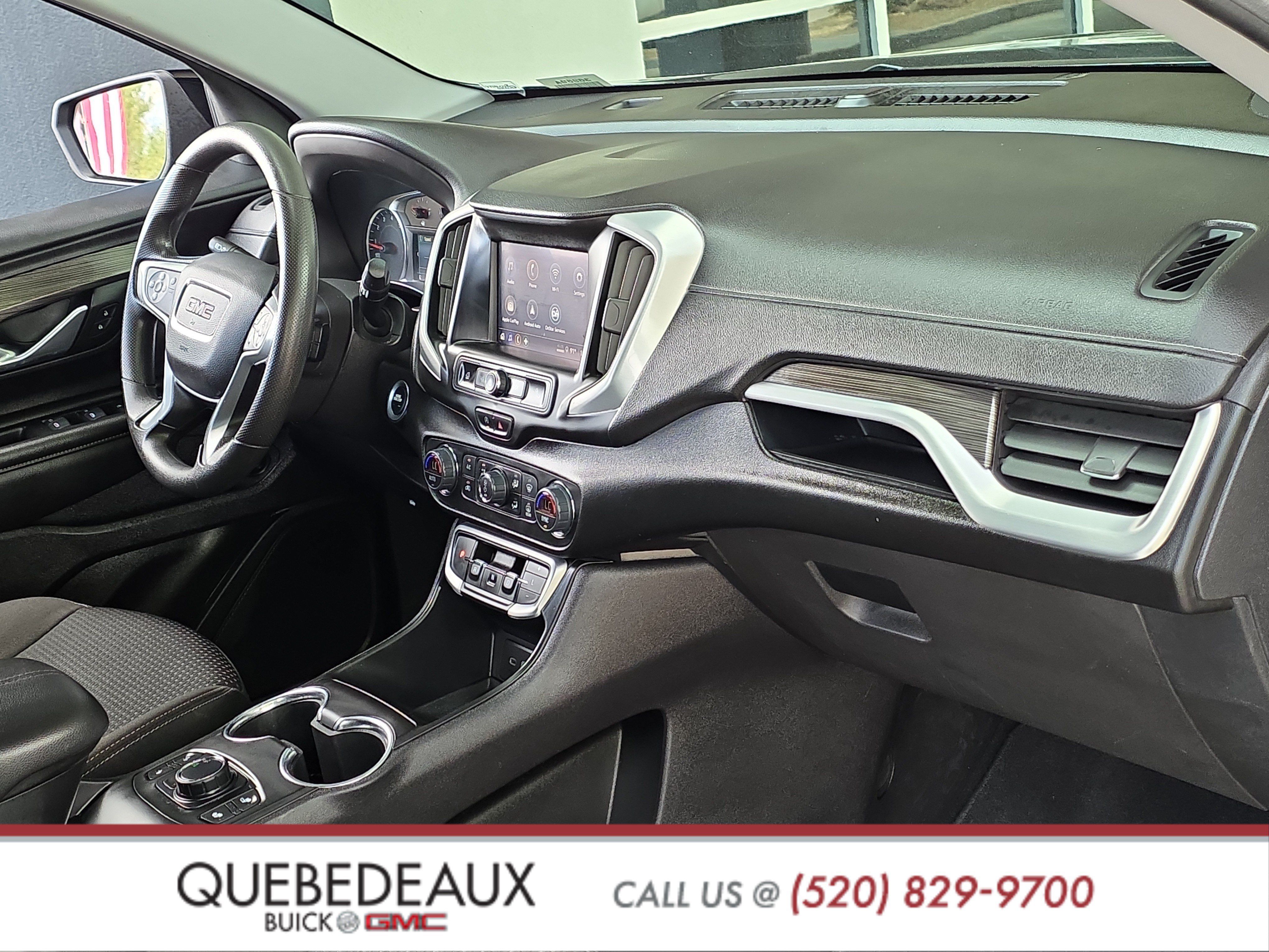 Used 2024 GMC Terrain SLE w/ Driver Convenience Package FWD image 25