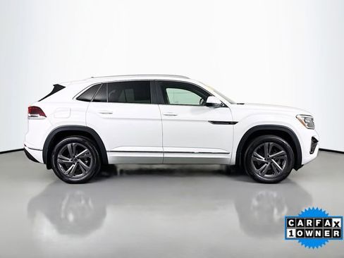 Used 2024 Volkswagen Atlas Cross Sport SEL R-Line AWD/4WD image 8