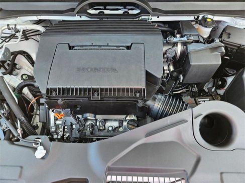 New 2025 Honda Pilot EX-L image 10