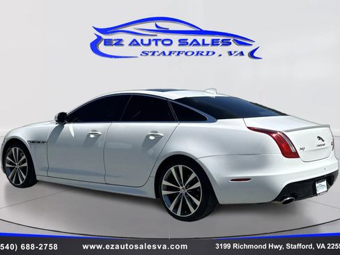 Used 2017 Jaguar XJ R-Sport AWD/4WD image 7