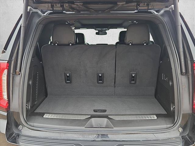 Used 2023 GMC Yukon AT4 w/ Technology Package AWD/4WD image 6