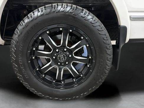 Used 2013 Ford F150 Platinum AWD/4WD image 32